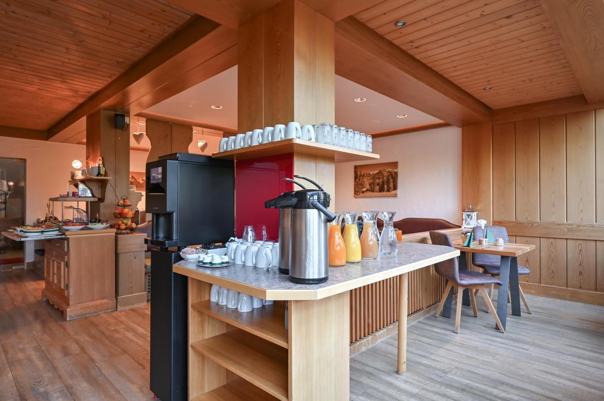 Hotel Alpengluehn Fussen Bagian luar foto
